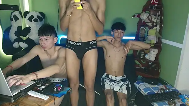 murb_xxx Hottest Webcams