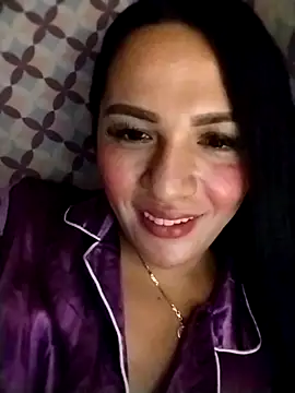 Yourbabyshane webcam