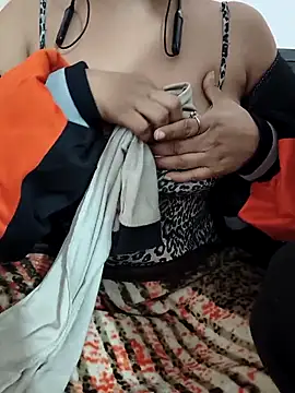 Webcam Model (Divya_Bharti) is live