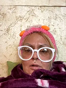 gardener_of_illusions (F milf) - 💓naked and masturbation💓