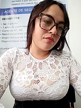 Lesly_10- webcam
