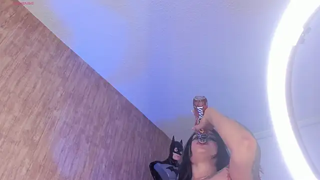 Kendra_kobein webcam