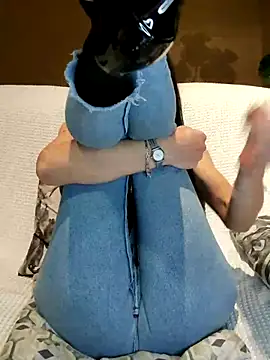 melody87 - Melody87's free webcam