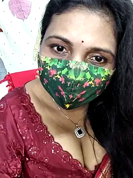 Hotty_Kavita webcam