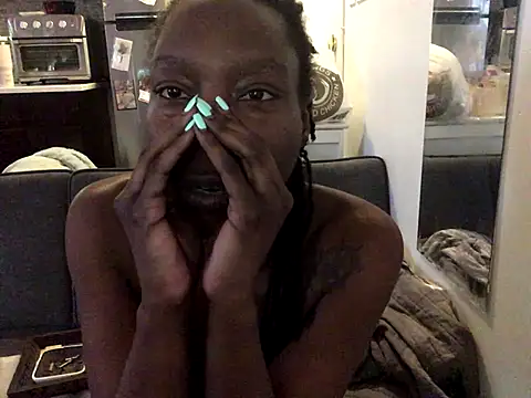 littyleesh1 (F young) - give me a bj baby 😍💦👄