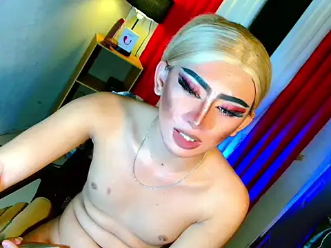 HOLLYWOOD_QUEEN_88 webcam