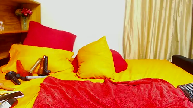 Juicyasss35xx webcam