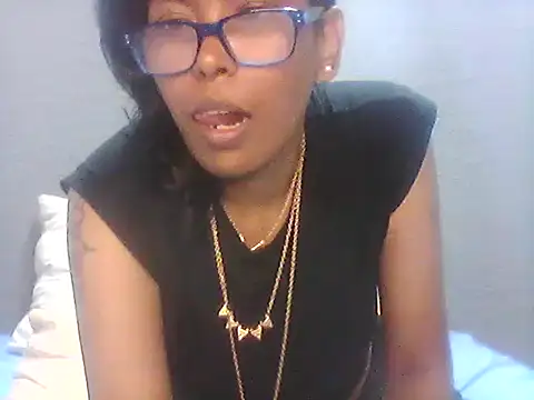 TiaBlaze webcam stripchat model stream image