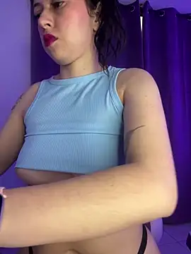 Webcam Model (Candyyy_11)  is live.Free join now!