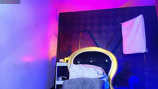 Sweettpleasure webcam