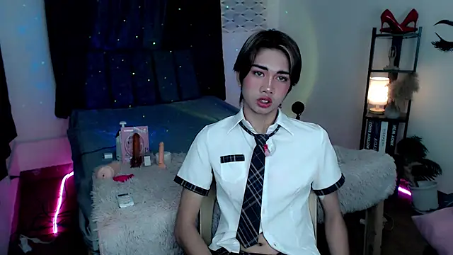 Ivoryhotcummer webcam