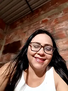 Dirty-Momm-Divorced-Hot webcam