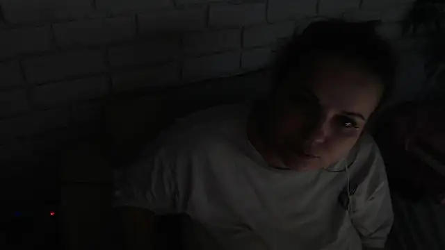 crazyy_girl_ - Crazyy_girl_'s free webcam - UK Sex Cams