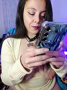 kimiechanuwu - Kimiechanuwu's free webcam