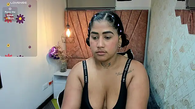 Mellany_Bleak__ webcam