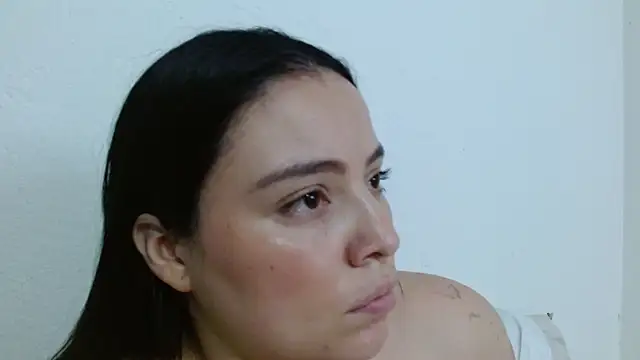 isabel_24_gil webcam