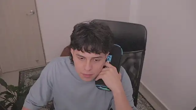 tony_hoffa - Tony_Hoffa's free webcam - UK Sex Cams