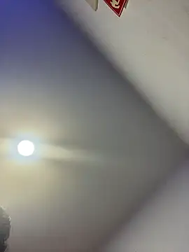 zowi101 - Zowi101's free webcam