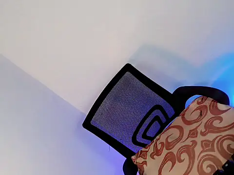 Ballerina_Cappuccina1 webcam