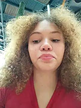 SirenRouge_69 webcam