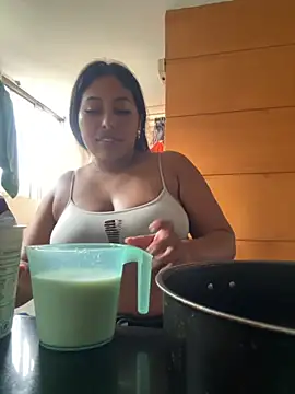 emmyjhonson07 webcam