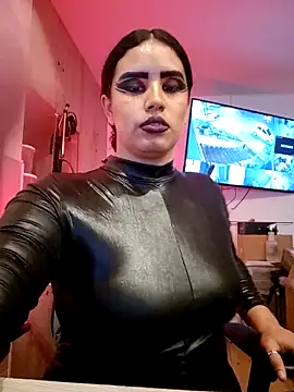 Webcam Model (MariaGaitan)  is live.Free join now!