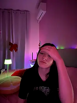 ShannonShanny webcam