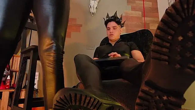 angeloandedward - AngeloandEdward's free webcam