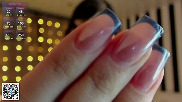 LorinaMaffitt webcam