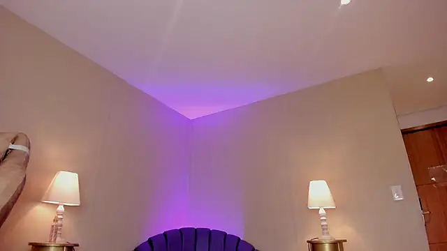 Midnight_Bluee webcam