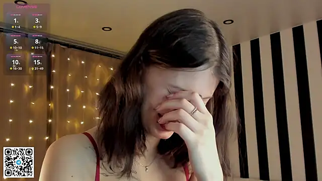 LorinaMaffitt webcam