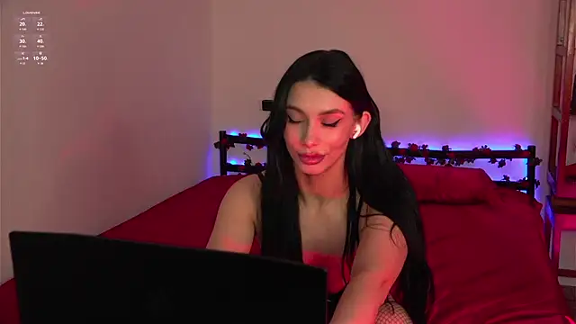 Olivia_Faye webcam