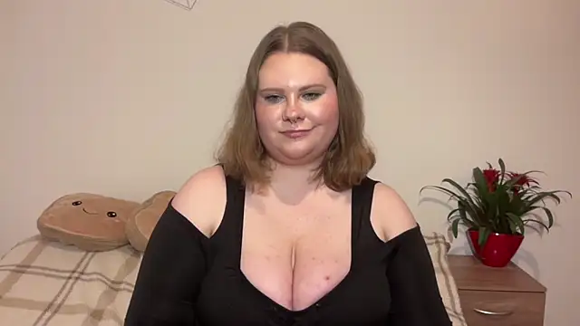 BriannaFlirty webcam