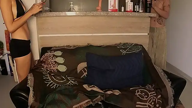 chloeandyan - ChloeAndYan's free webcam