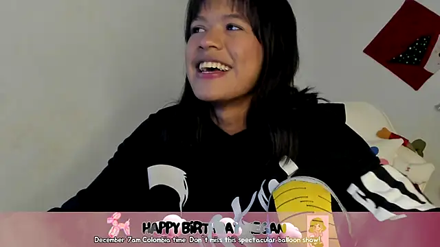 meganthompsonn22 webcam