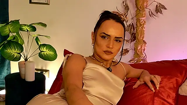 siennarosse - SiennaRosse's free webcam
