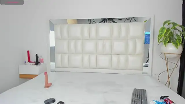 alhana_pulido (F teen) - Nipple clamp