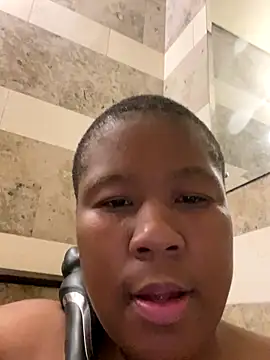 Muskthickgirl webcam