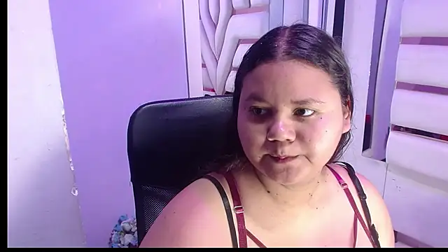 valentitis - ValenTitis's free webcam