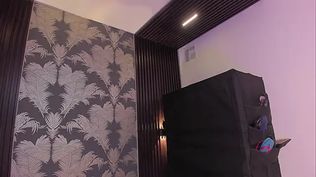 _shantal_smith (F young) - Let's get my pussy wet