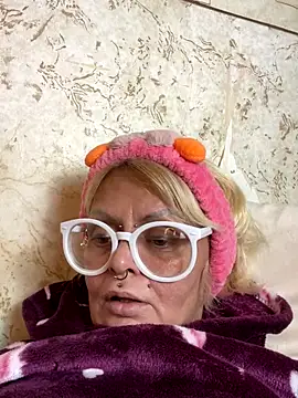 Gardener_of_Illusions webcam