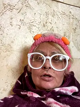 Gardener_of_Illusions webcam