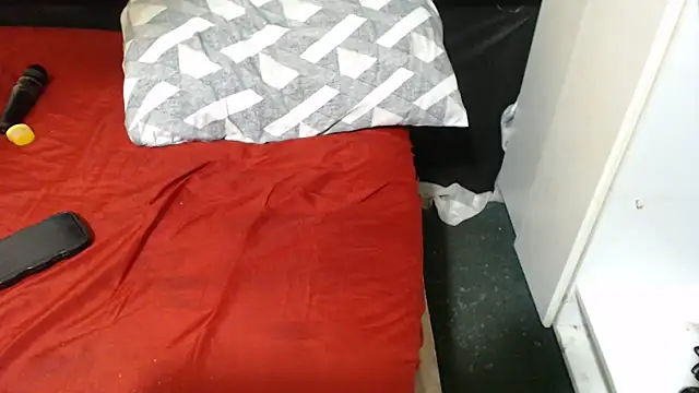 SweetHotBabby18 webcam