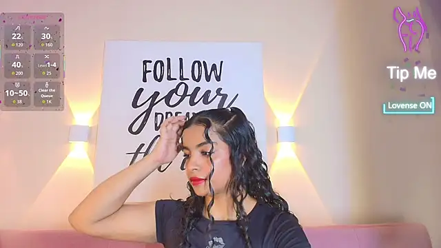 SunnyGilmoree webcam