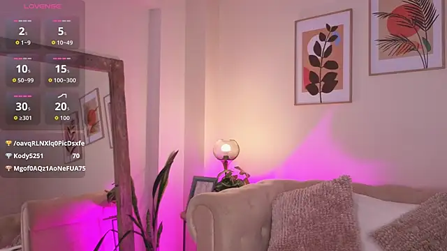 dahianawalcott (F young) - Naked dance + Oil all over my body 😈