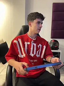 AdrianRinaldi webcam