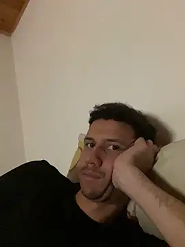 Michaell_Spinelly webcam