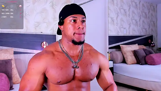 Travis_lenox_ webcam