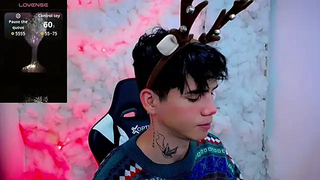 Tayson_Rivers webcam