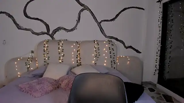 VictoriaMonroee_ webcam